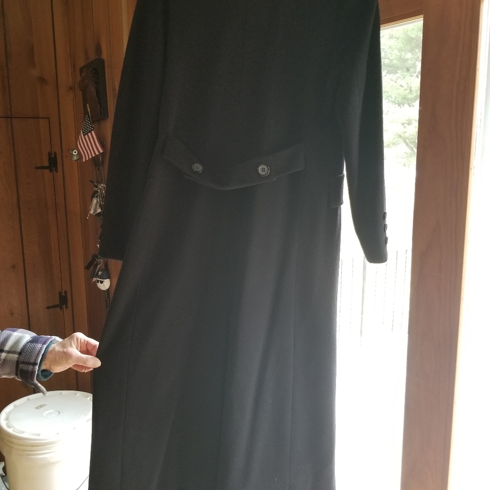 Larry Levine Long womens dress coat